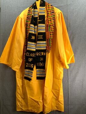 Jostens Yellow Graduation Dresses Unisex Academic Collection Size 5'4"-5'6"